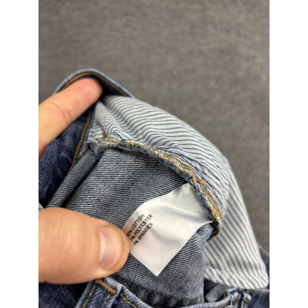 Duluth Trading Co Straight Jeans Womens 12 Blue Med Wash Mid Rise Stretch 12x31 - Picture 8 of 8